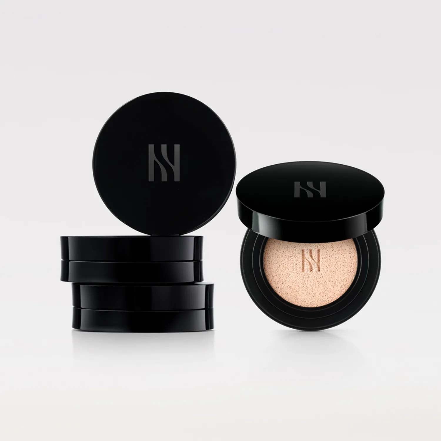 HERA Black Cushion Foundation Set (15g+Refill 15g) (9 Shades)
