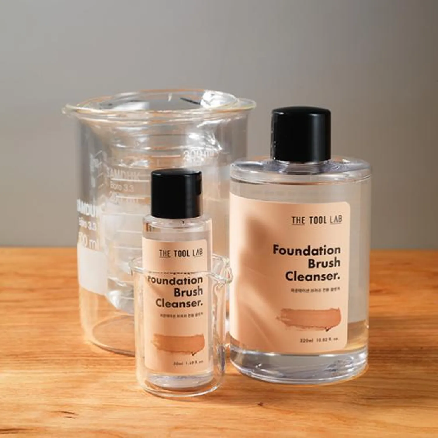 THE TOOL LAB Foundation Brush Cleanser (50ml/320ml)