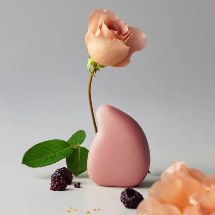 ReSaltZ Salt Massage Rose Cleansing Bar 90g