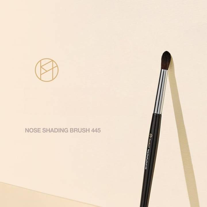 STUDIO17 Nose Shading Brush 445