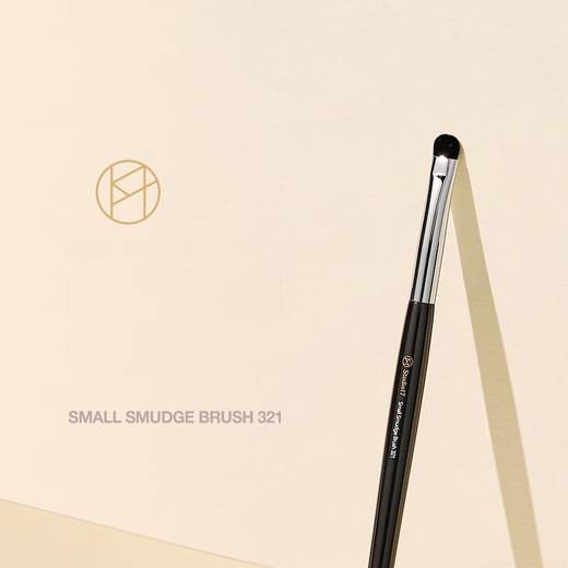 STUDIO17 Small Smudge Brush 321