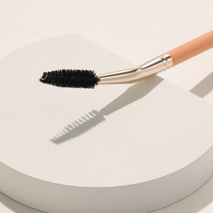 THE TOOL LAB 208 Eyelash & Brow Brush