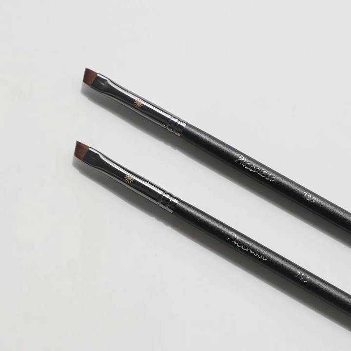 PICCASSO 799 Edge Eyeliner Brush