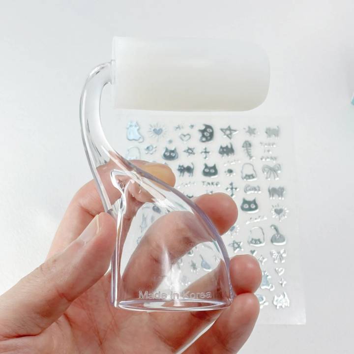 YUL7 Sunscreen Roller Set (Roller Puff + Sticker)