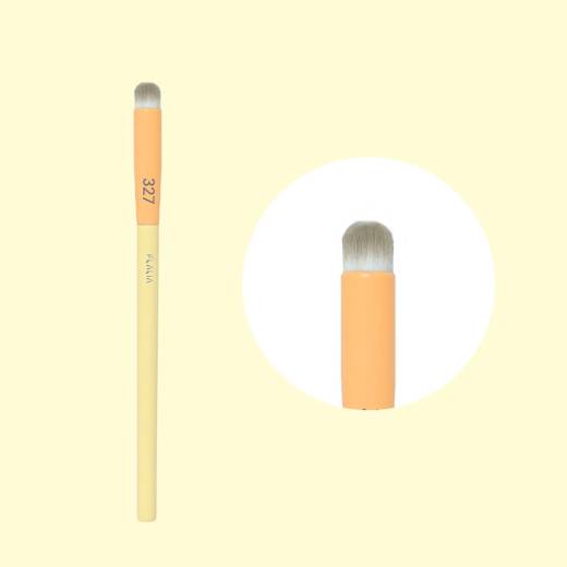 FLALIA Butter Blending Lip Brush (No.327)