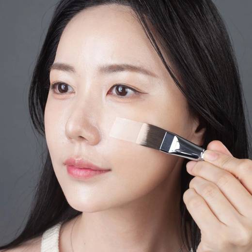 HWAHONG M 163 Foundation Brush