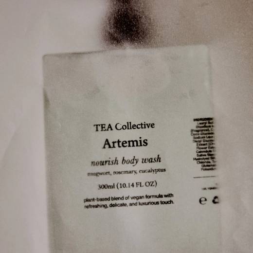 Tea Collective Nourish Body Wash Artemis 280ml