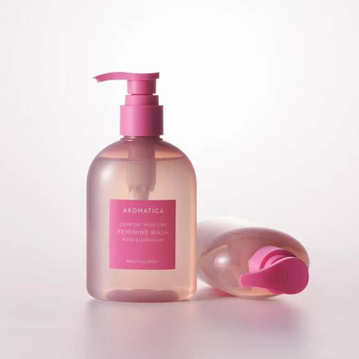 AROMATICA Comfort Moisture Feminine Wash Rose & Geranium 200ml Set (+Refill 100ml)