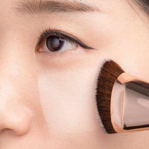 BANILA CO Power Fit Foundation Brush