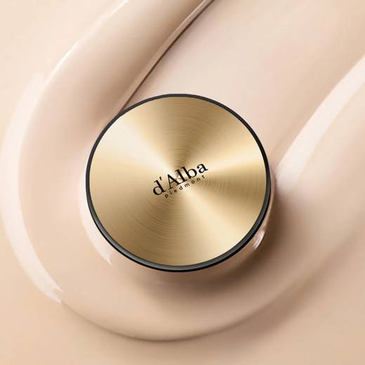 d’Alba Glow Fit Serum Cover Cushion 15g
