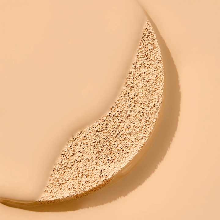 Hanskin Code-On DD Cream Skin Fit Cushion (2 Shades)