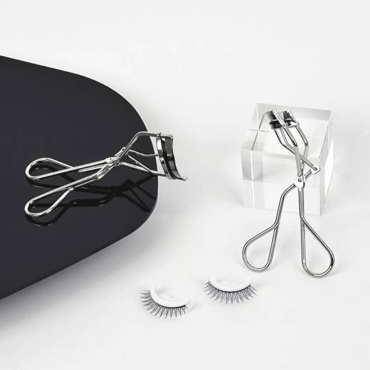 SHISEIDO Eyelash Curler