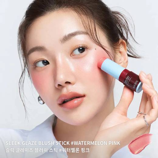 AGE20's Sleek Glaze Blush Stick 6.5g (3 Colors)