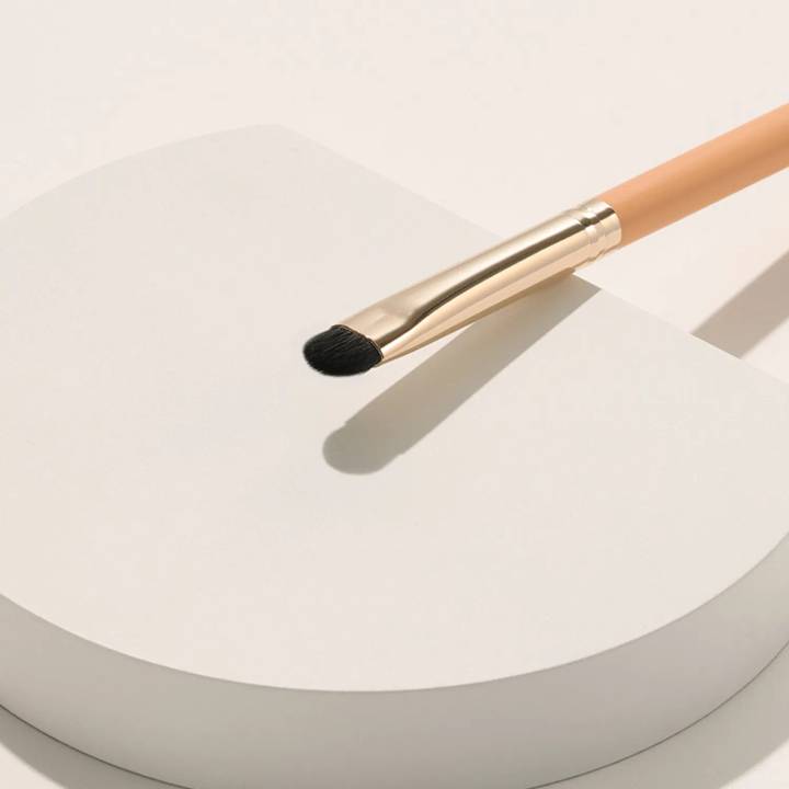 THE TOOL LAB 209 Defining Eyeshadow Brush