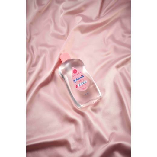 JOHNSON'S Baby Oil 200ml