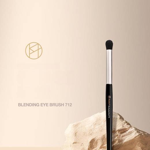 STUDIO17 Blending Eye Brush 712